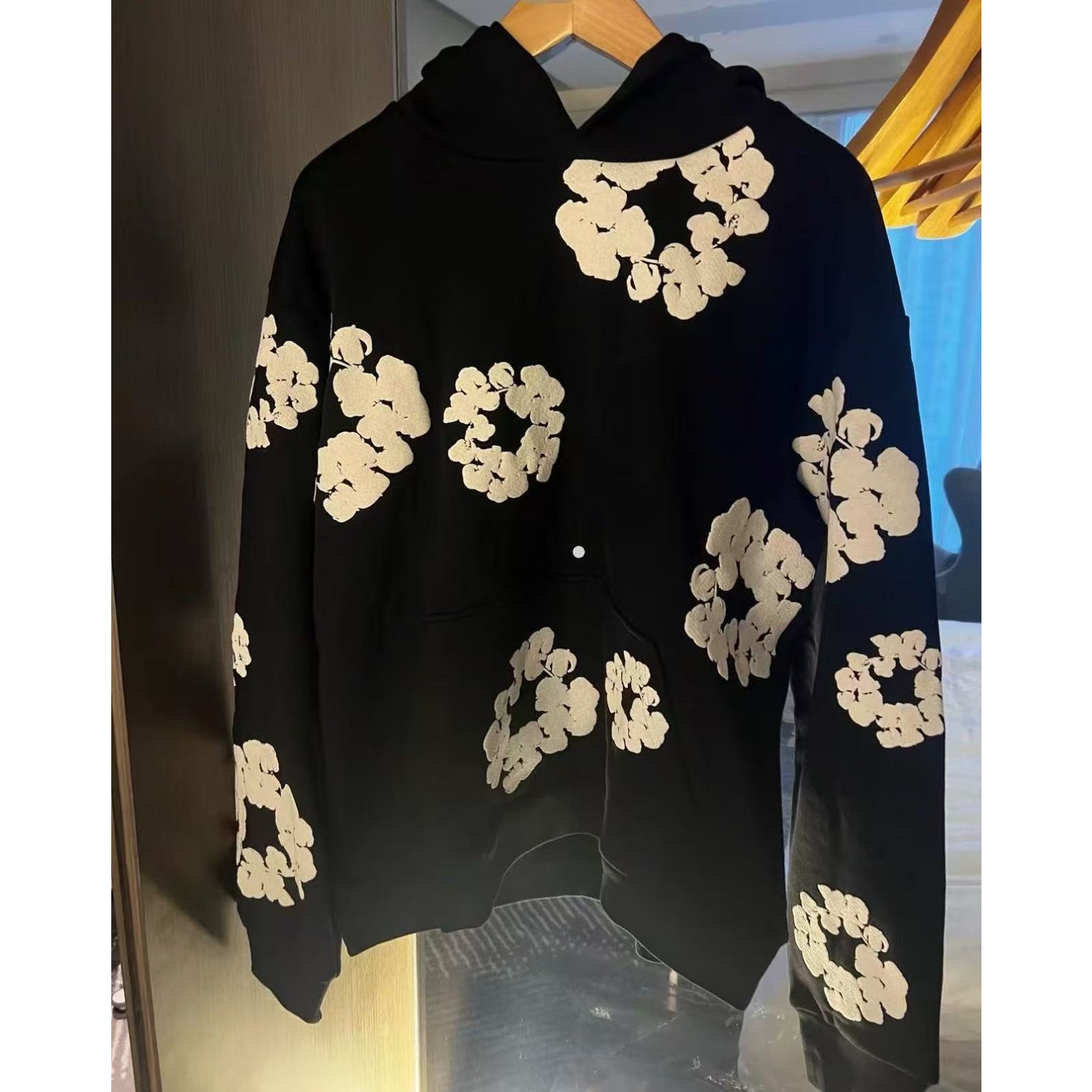 Nwt Denim Tears The Cotton Wreath Sweatshirt Black